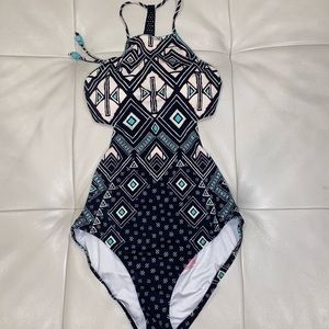 Victoria Secret S bathing suit! 👙